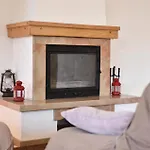 Two-bedroom In Sinj