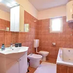 Two-bedroom In Nyaraló